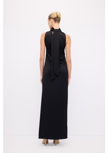 Halter Yaka Uzun Elbise Siyah 12444660000