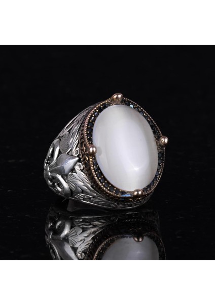 925 Ayar Gümüş Yüzükler Premium Üretilmiş Taşlarla (Beyaz Kedi Gözlü Üretilmiş Taş) fiyatları