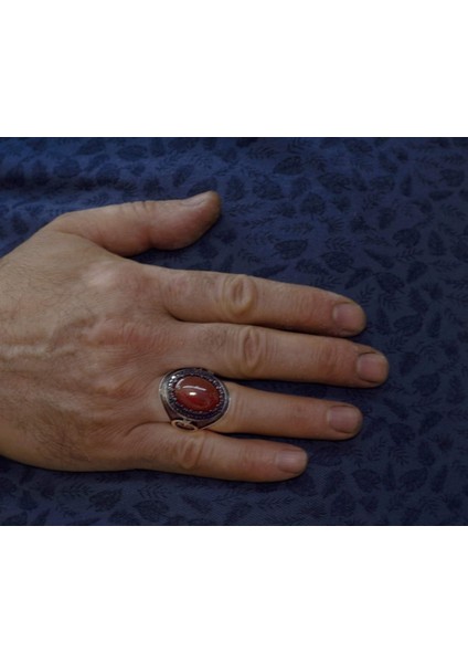 Erkek 925 Ayar Gümüş Yüzük Doğal Kırmızı Akik Taşı ile indirimleri