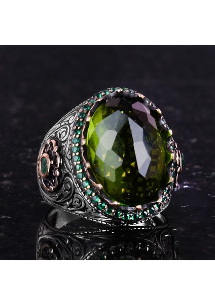 925 Ayar Gümüş El Yapımı Yüzük - Oluşturulmuş Peridot Taş Yüzük