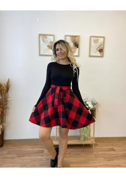Kadın Uzun Kollu Bisiklet Yaka Üst Viskon Alt Ekose Kısa Elbise