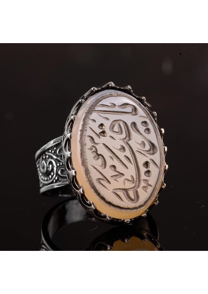 Erkekler Için 925 Ayar Gümüş Islami Yüzük - Doğal Akik Taşı ile Elle Oyulmuş Hat Sanatı fırsatları
