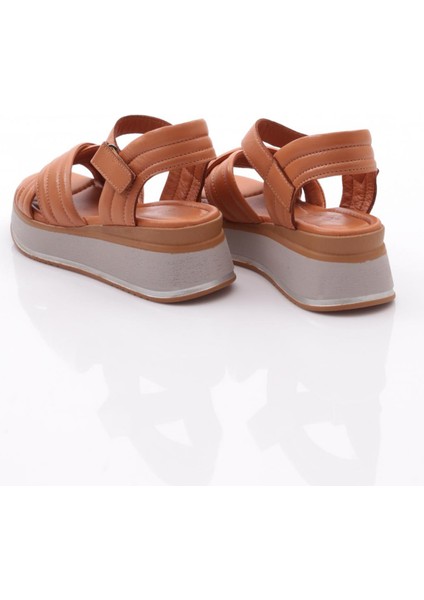 1230-22229 Kadin Çapraz Bantli Sandalet