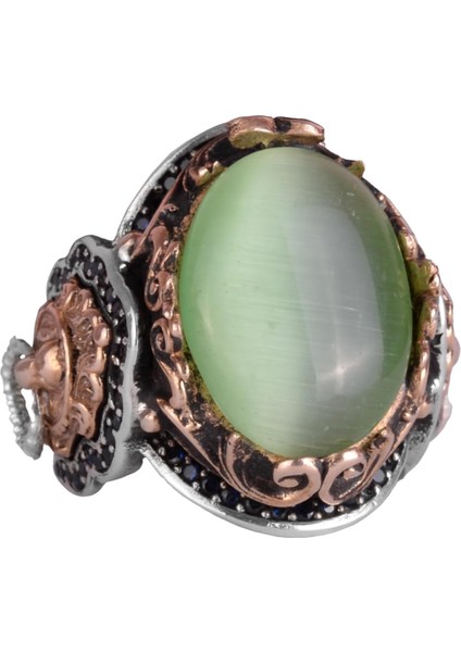 925 Ayar Gümüş Erkek Yüzük - Açık Yeşil Kedi Gözünden Üretilmiş Taş - Aslan Sembolü El Yapımı Yüzük