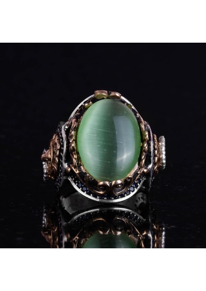 925 Ayar Gümüş Erkek Yüzük - Açık Yeşil Kedi Gözünden Üretilmiş Taş - Aslan Sembolü El Yapımı Yüzük fırsatları