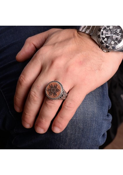 El Yapımı 925 Ayar Katı Gümüş Yüzük - Metatron'un Belirgin Mühür Tasarımı - Erkekler Için Özel Yüzük - Zamansız Zarafet ve Ona Hediye Edilecek Farklı Bir Seçenek modelleri