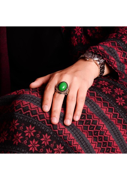 Erkekler Için 925 Ayar Gümüş Yüzük - Doğal Taşlı Yüzük - Cesur ve Enerji Dolu Tasarım (Jade) modelleri