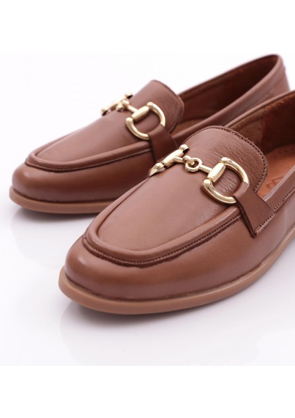 1852 Kadin Metal Aksesuarli Loafer Ayakkabi