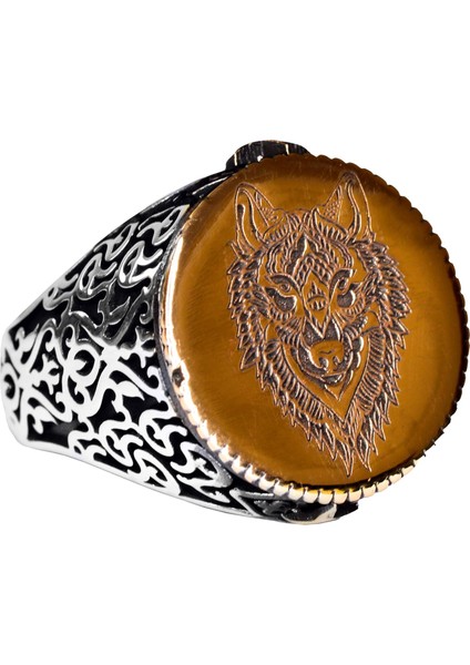 Erkekler Için Gümüş Yüzük - Kurt Başı Tasarımı ve Altın Vurgu ile