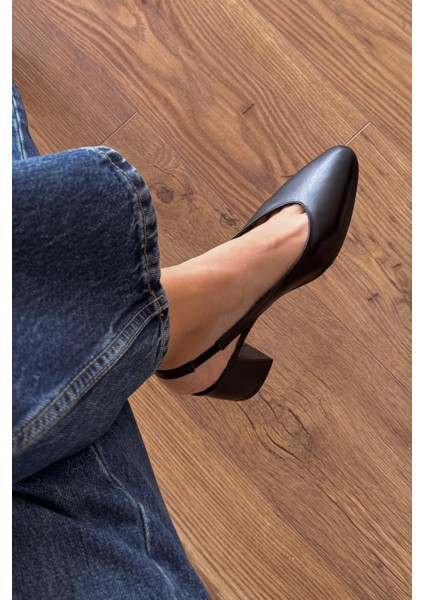 Diana Siyah Hakiki Deri Topuklu Ayakkabı fırsatları