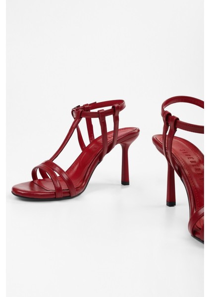 Kadın Pace Kırmızı Cilt Topuklu Ayakkabı fırsatları