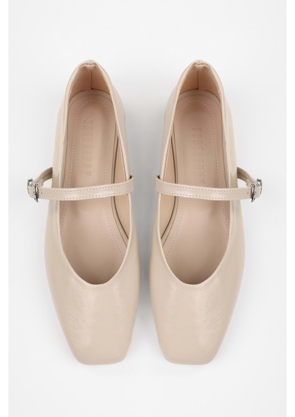 Kadın Sore Ekru Cilt Babet fırsatları