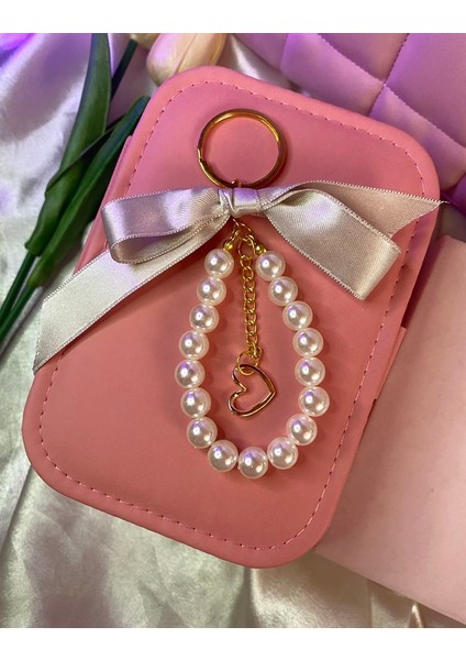 1 Adet .el Yapımı Incili ve Fiyonk Detaylı Anahtarlık/incili Çanta Süsü fiyatları