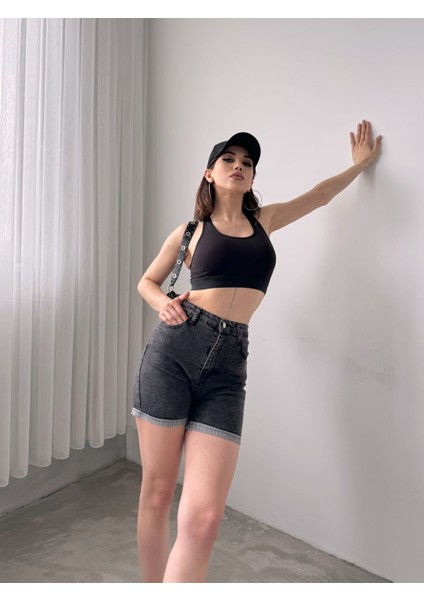 Duble Paça Yıkamalı Denim Şort fiyatları