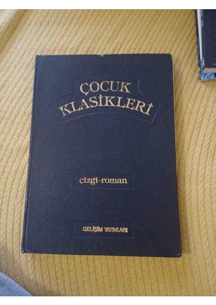 Gelisim Yayinlari Cizgi Roman Cildi 3 Adet Cizgi Roman Vardir. 80 Gonde Devrialem. Define Adasi Robin Hood