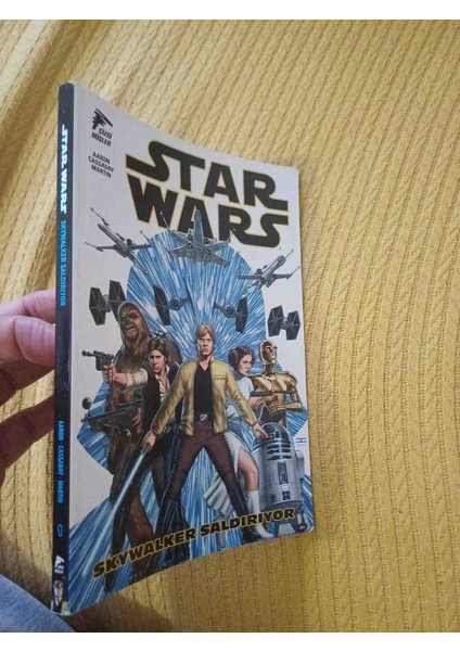 Star Wars Cilt 1 Skywalker Saldiriyor