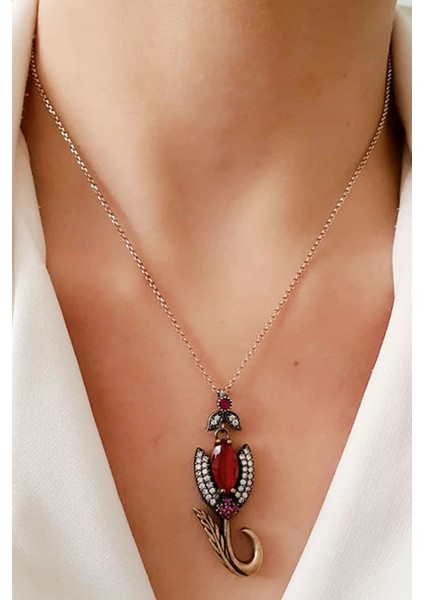 Lale figürlü Kök yakut taşlı gümüş otantik kolye