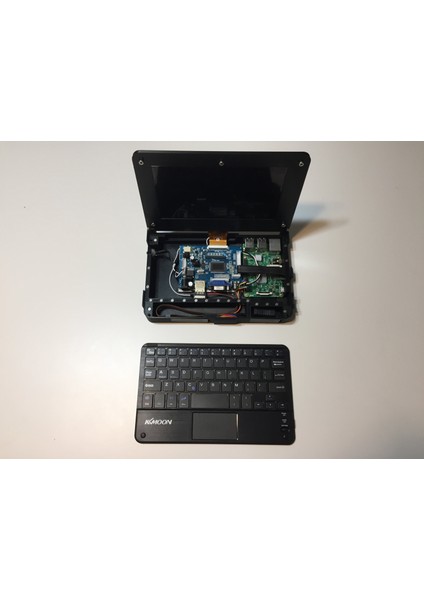 Yine Başka Bir Raspberry-Pi Dizüstü Bilgisayar (Yarl) THN3194492