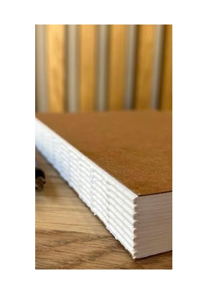 Tanıtım Özel Tasarım Kraft Kapaklı A5 Noktalı Defter - 180 Derece Açılabilir, Sırtı DIKIŞLI,%100 El Işçiliği, Ofis Için Ideal, Planlayıcı (Noktalı) fiyatları