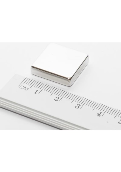 Kare Neodyum Mıknatıs Magnet Çap: 20X20X5 mm - 1 Adet
