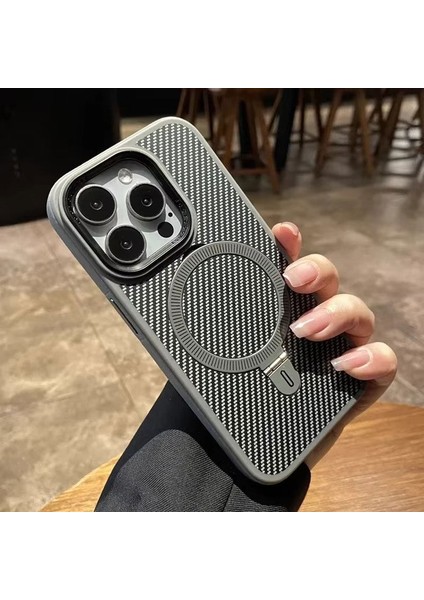 Apple iPhone 16 Pro Max Uyumlu Kılıf Zebana Best Karbon Fiber Kılıf (Kablosuz Şarj Destekli) Gri