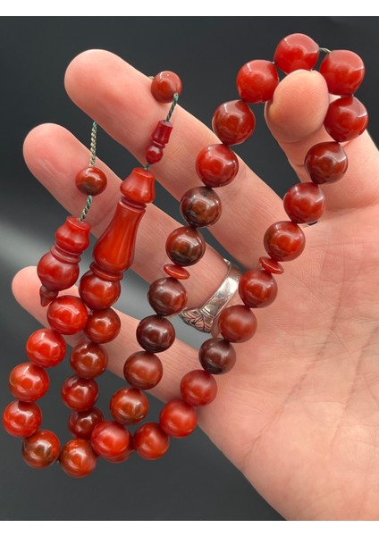 Kırmızı Kahverengi Geçişli Sıkma Kehribar Beyzi Kesim Tesbih 12X12 mm – SK370230.190425