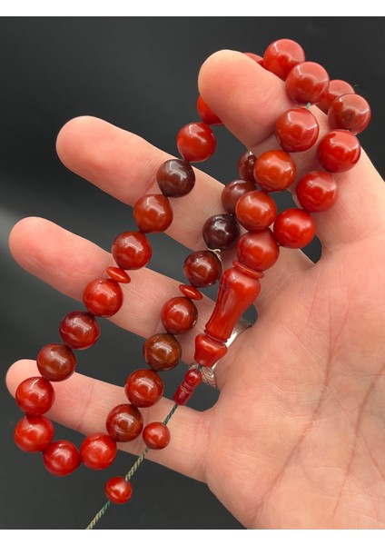 Kırmızı Kahverengi Geçişli Sıkma Kehribar Beyzi Kesim Tesbih 12X12 mm – SK370230.190425 fırsatları