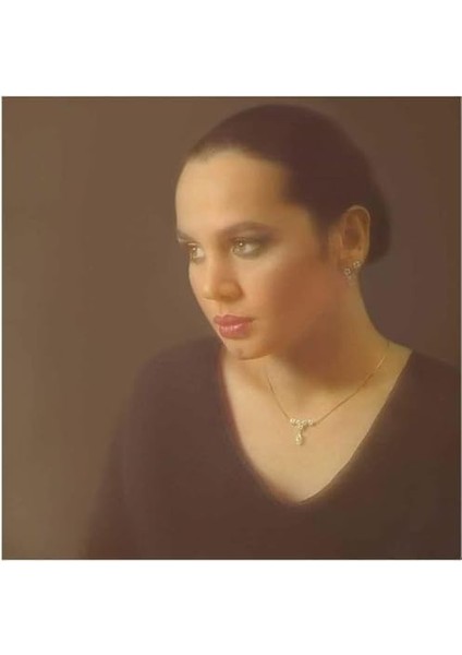 Yonca Sezen Aksu Firuze Sanatçının 1982 Albumü (Firuze, Ikinci Bahar, Zelzele ve Bir Zamanlar Deli Gönlüm, Hitleriye) Yüksek Ses Kalitesinde 180G. Siyah Plak