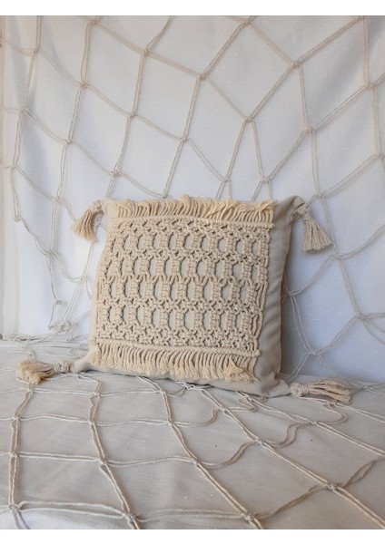 El Yapımı Makrme Kırlentkılıfı