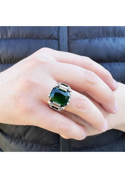 Gümüş Oktagon Kesim Yeşil Zirkon Taşlı Erkek Yüzük modelleri