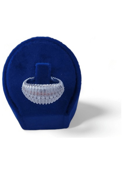 Gümüş Parıltı Kadın Çelik Yüzük