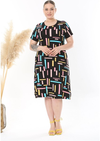 Kadın Siyah Pembe Geometrik Çizgi Desen Midi Elbise fırsatları