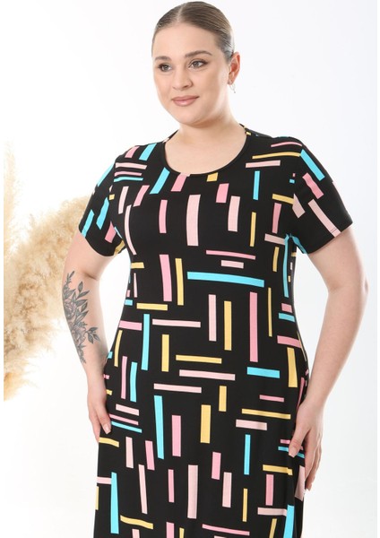 Kadın Siyah Pembe Geometrik Çizgi Desen Midi Elbise indirimleri