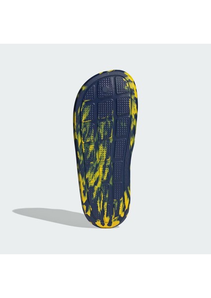 Adilette Flow Kadın Terlik modelleri