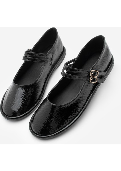 Kadın Çift Bantlı Tokalı Babet Larzen Siyah Rugan