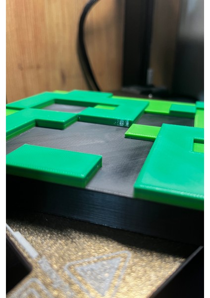 Minecraft Creeper Logo Sembol Figür | Pixel Tasarım Yüksek Kaliteli Koleksiyon Ürünü