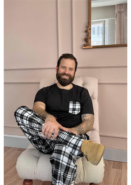 Siyah Füme Ekose Cep Detay Kısa Kollu Erkek Pijama Takımı fırsatları