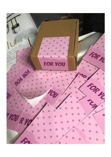 Pembe For You Sticker Kuşe Parlak Selefonlu Dikey Etiket Dikdörtgen Senin Için Yazılı Çıkartma 8x5 cm - (40 Adet)