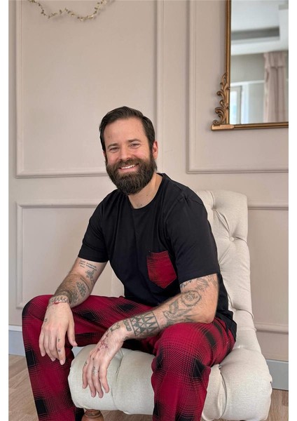 Bordo Siyah Ekose Cep Detay Kısa Kollu Erkek Pijama Takımı fiyatları