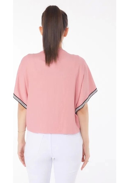 V Yaka Büzgülü Detaylı Bluz fiyatları