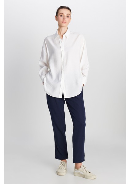 Loose Fit Rahat Kesim Beyaz Gömlek modelleri