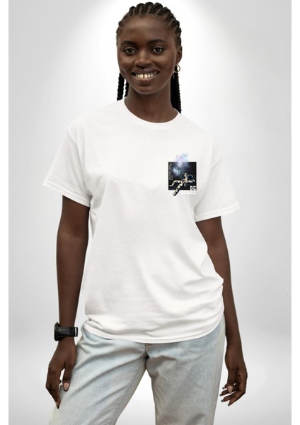 Astronot Cesur Kal Sokak Tarzı Kadın Erkek Ön Minimal Sırt Baskılı Beyaz Pamuklu Tişört modelleri