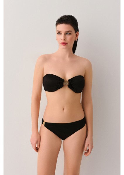 Noir W Aksesuarlı Detaylı Bikini Üst