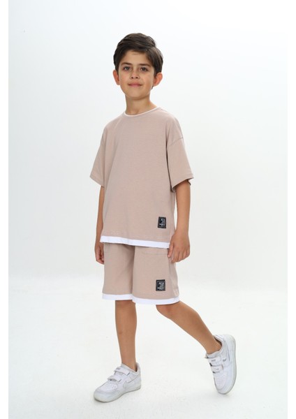 Erkek Çocuk Yazı Armalı Şortlu Takım fiyatları