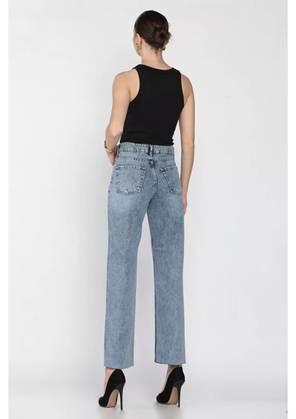 Kadın Kesik Paça Mom Jean Kot Pantolon P-00016348