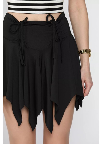 Kadın Asimetrik Kesim Bel Büzgü Detaylı Şortlu Mini Etek P-00016346 modelleri