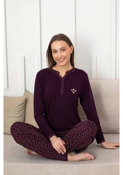 Kadın Mürdüm Desenli V Yaka 3 Düğmeli Likralı Viskon Mevsimlik Uzun Kol Pijama Takımı