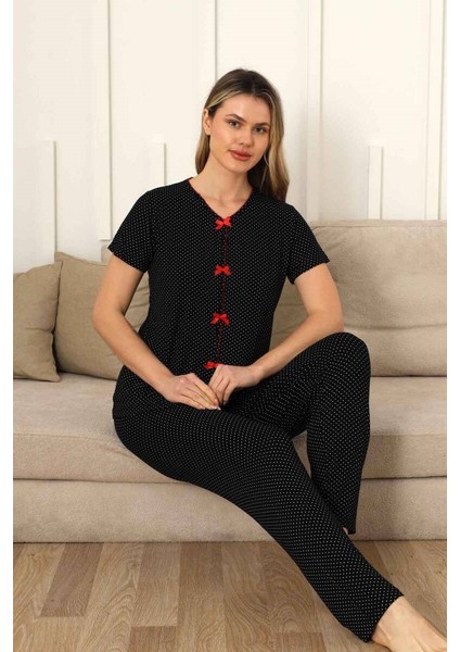 Kadın Süs Düğmeli Fiyonklu V Yaka Puantiyeli Likralı Viskon Kısa Kol Pijama Takımı modelleri