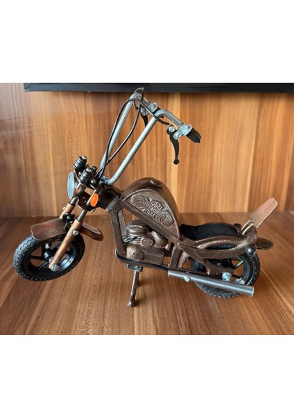 El Yapımı Metal Harley Davidson Motor Şık ve Koleksiyonluk Dekor
