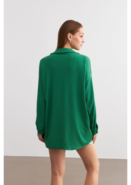 Kadın Yeşil Oversize Uzun Krinkıl Gömlek
